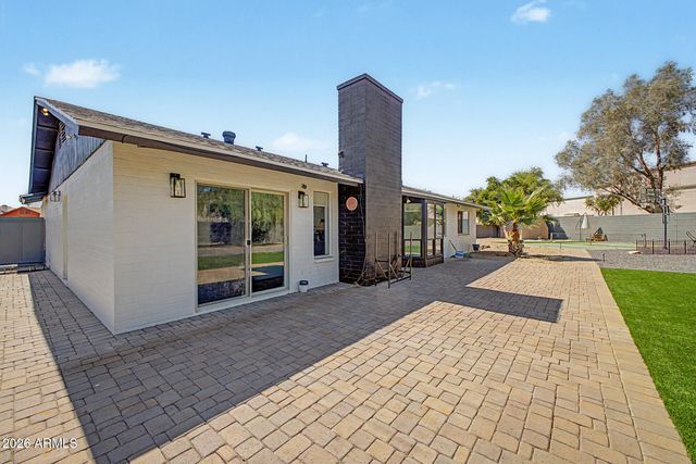 16457 N 47TH Street, Phoenix, AZ 85032