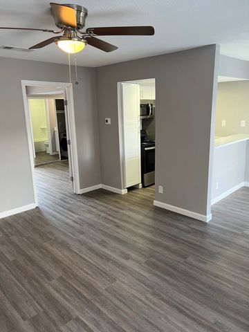 2800 Douglas Avenue 303, Dallas, TX 75219
