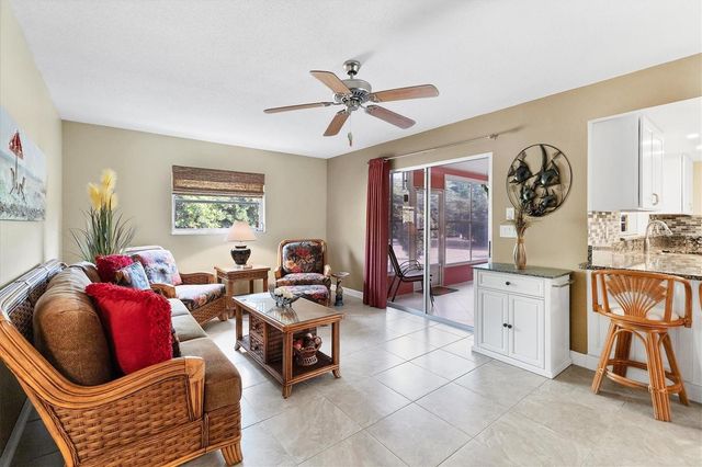 1611 E CYPRESS POINT DRIVE, Venice, FL 34293