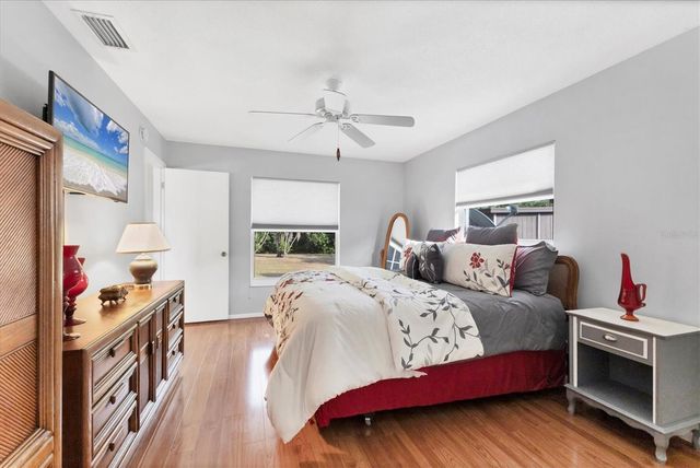 1611 E CYPRESS POINT DRIVE, Venice, FL 34293