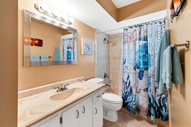 1611 E CYPRESS POINT DRIVE, Venice, FL 34293