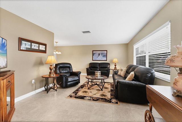 1611 E CYPRESS POINT DRIVE, Venice, FL 34293