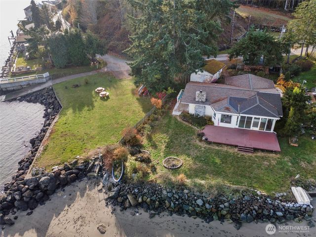 13277 Shoreline Drive SE, Olalla, WA 98359