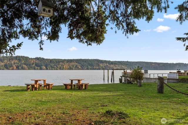 13277 Shoreline Drive SE, Olalla, WA 98359