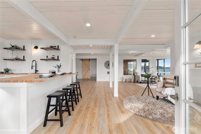 13277 Shoreline Drive SE, Olalla, WA 98359