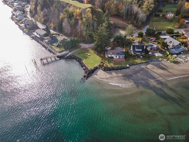 13277 Shoreline Drive SE, Olalla, WA 98359