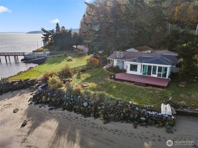 13277 Shoreline Drive SE, Olalla, WA 98359