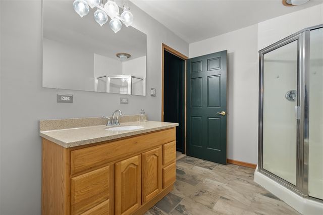 205 Wahwahtaysee Way, Battle Creek, MI 49015