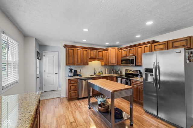 5202 Flintstone Drive, Indianapolis, IN 46237