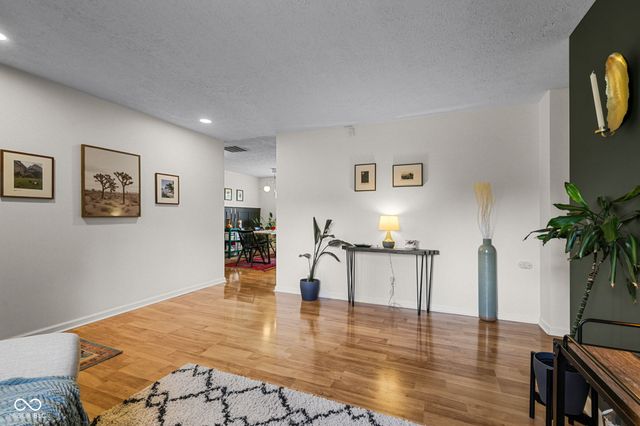 5202 Flintstone Drive, Indianapolis, IN 46237