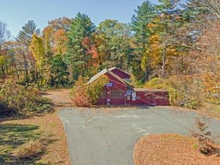 34 Colorado Ave, Greenfield, MA 01301