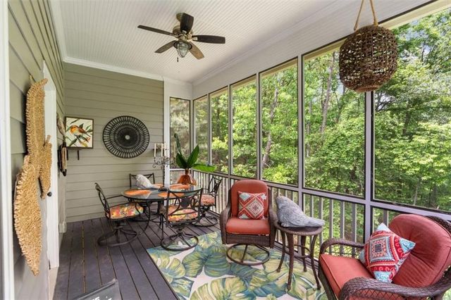 12 Somerset Lane, Cartersville, GA 30121