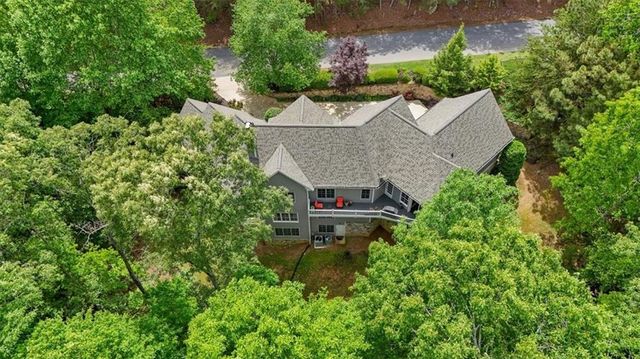 12 Somerset Lane, Cartersville, GA 30121