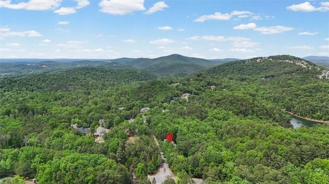 12 Somerset Lane, Cartersville, GA 30121