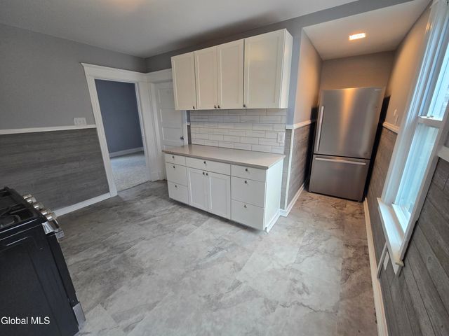 1708 Avenue A, Schenectady, NY 12308