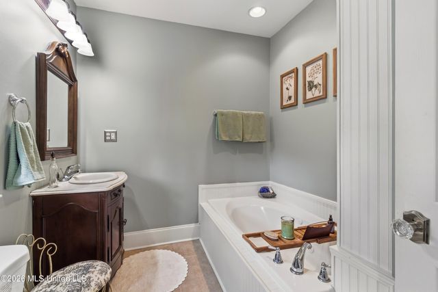 9110 Second Street, Walls, MS 38680