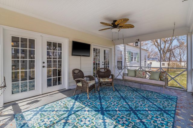 9110 Second Street, Walls, MS 38680