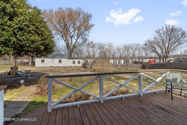 9110 Second Street, Walls, MS 38680