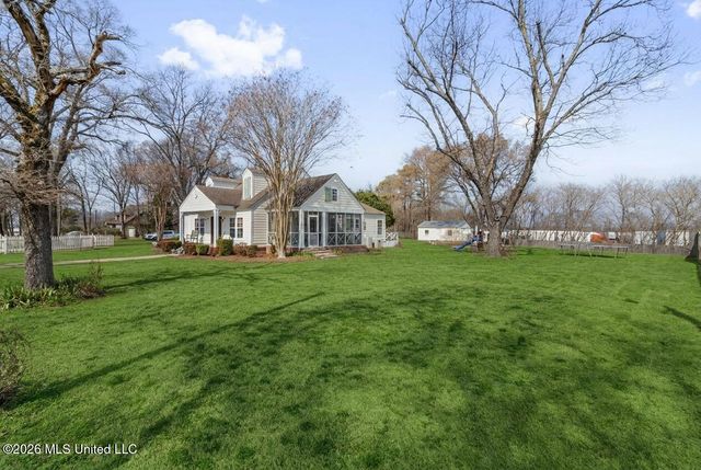 9110 Second Street, Walls, MS 38680