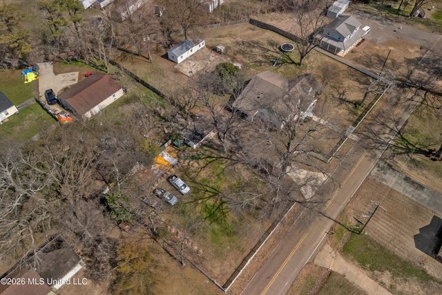 9110 Second Street, Walls, MS 38680