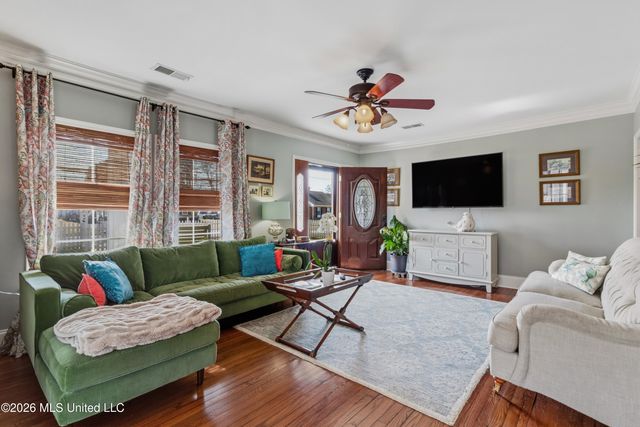 9110 Second Street, Walls, MS 38680