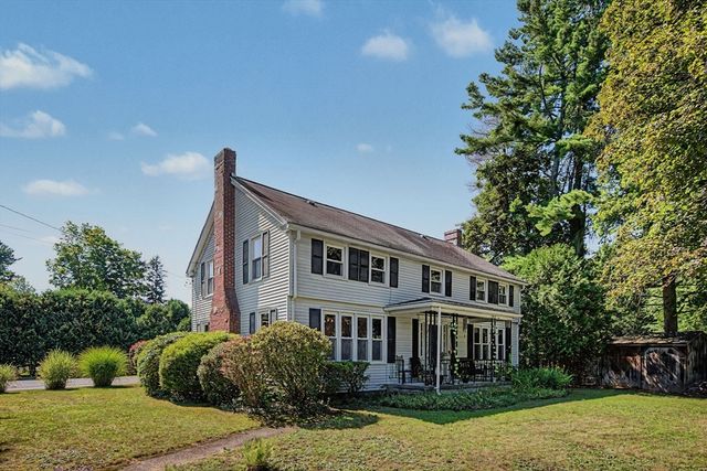 66 Glendale St, Easthampton, MA 01027