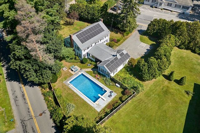 66 Glendale St, Easthampton, MA 01027