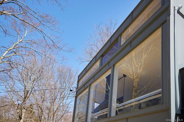 611 N Clove Road, Millbrook, NY 12545