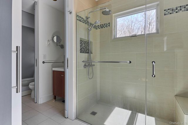 611 N Clove Road, Millbrook, NY 12545