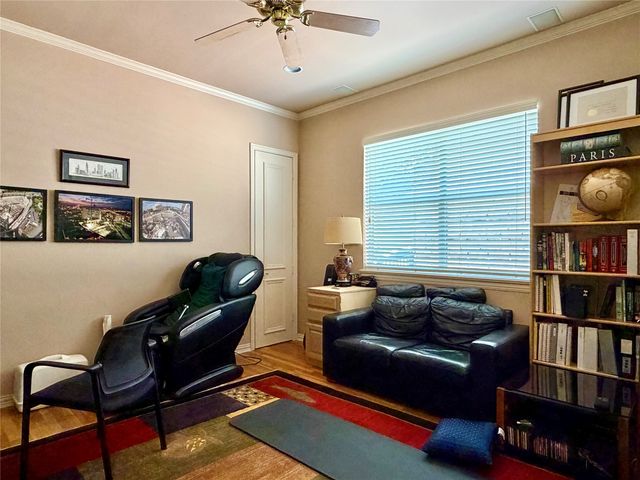 5572 Southern Hills Drive, Frisco, TX 75034