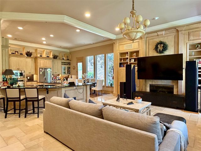 5572 Southern Hills Drive, Frisco, TX 75034
