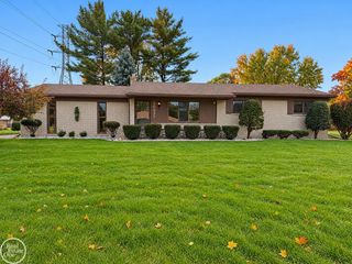 50651 Linda Lane, Shelby Twp, MI 48317