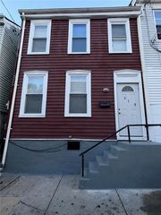 218 North Hall, Allentown City, PA 18102