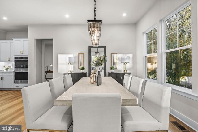 7505 MAGARITY RD, Falls Church, VA 22043