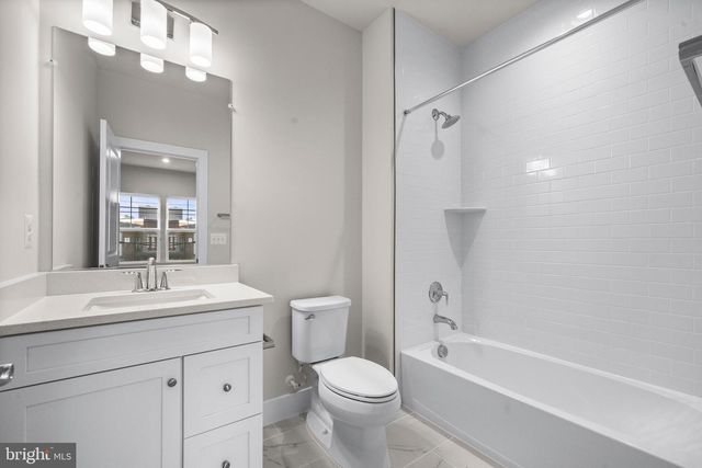 7505 MAGARITY RD, Falls Church, VA 22043