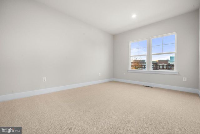 7505 MAGARITY RD, Falls Church, VA 22043