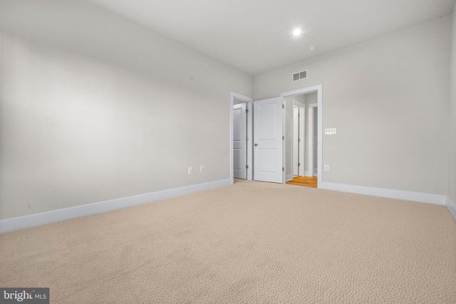 7505 MAGARITY RD, Falls Church, VA 22043