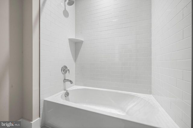 7505 MAGARITY RD, Falls Church, VA 22043