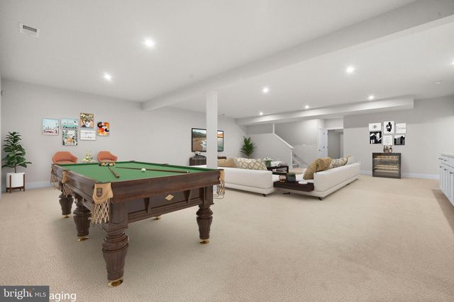 7505 MAGARITY RD, Falls Church, VA 22043