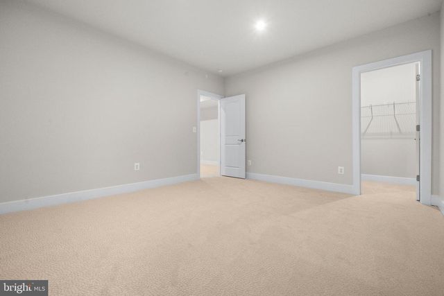 7505 MAGARITY RD, Falls Church, VA 22043