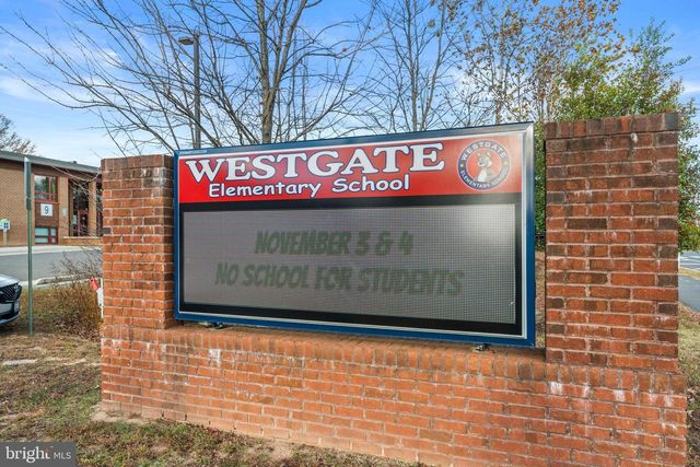 7505 MAGARITY RD, Falls Church, VA 22043