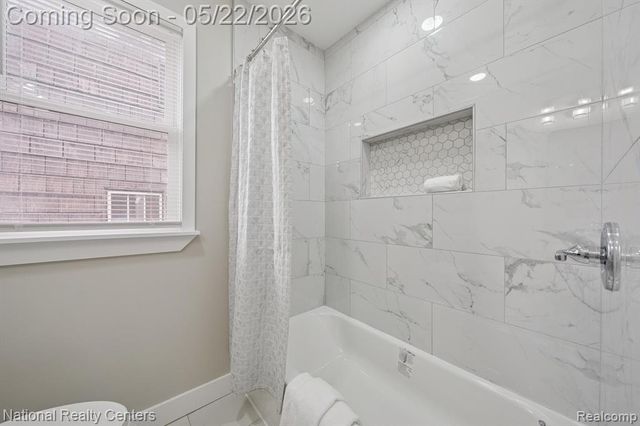 3336 W Buena Vista Street, Detroit, MI 48238