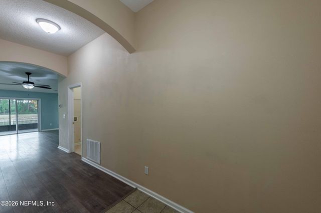 4667 PINE LAKE Drive, Middleburg, FL 32068