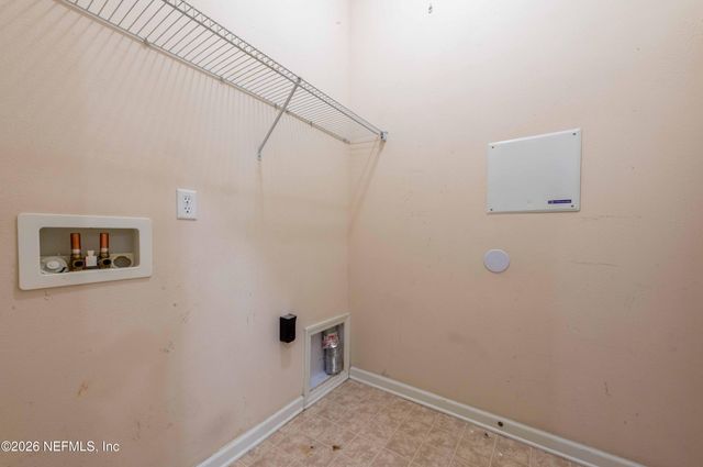 4667 PINE LAKE Drive, Middleburg, FL 32068