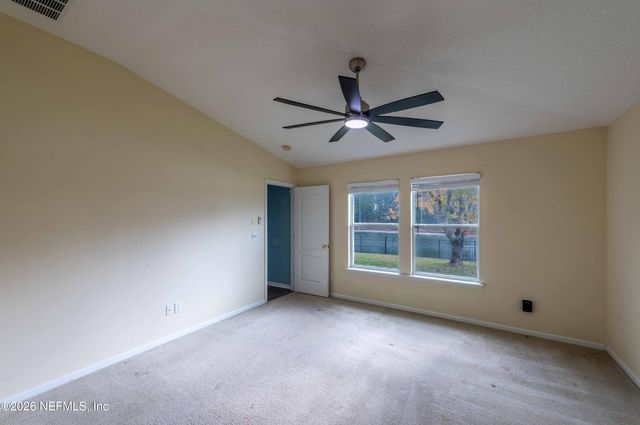 4667 PINE LAKE Drive, Middleburg, FL 32068