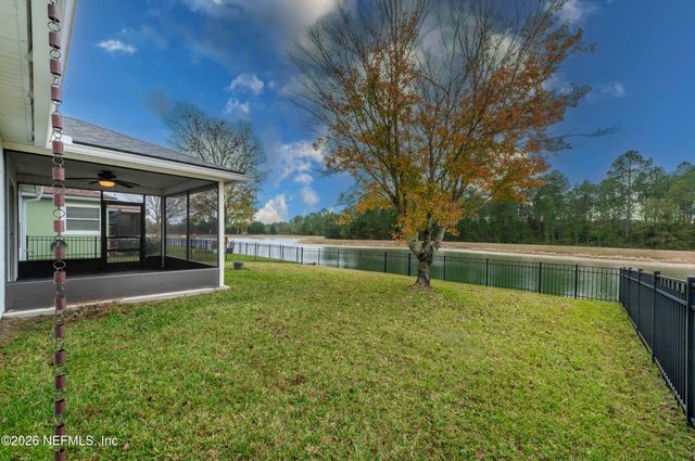 4667 PINE LAKE Drive, Middleburg, FL 32068