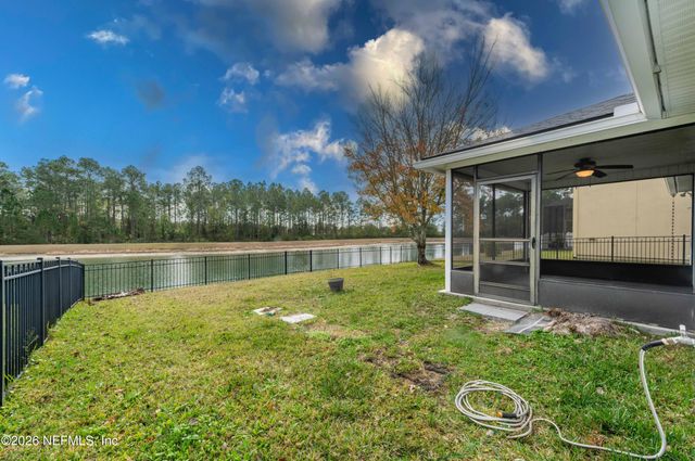 4667 PINE LAKE Drive, Middleburg, FL 32068