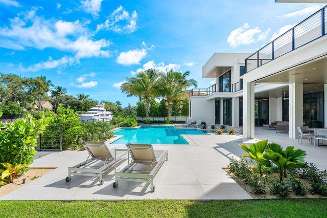 175 W Alexander Palm Road, Boca Raton, FL 33432