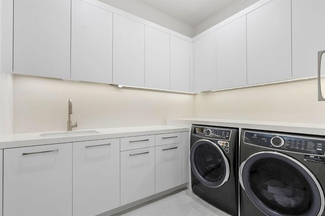 175 W Alexander Palm Road, Boca Raton, FL 33432