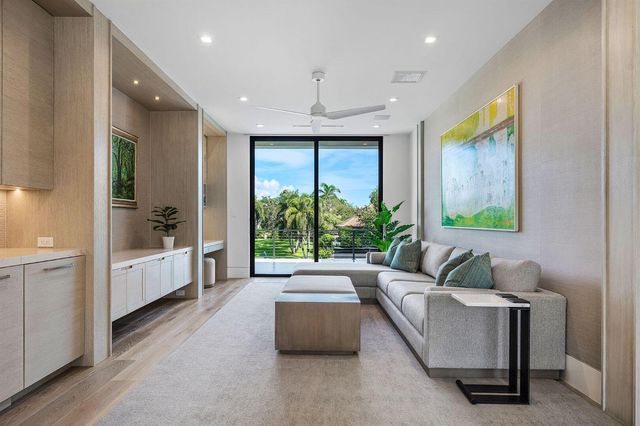 175 W Alexander Palm Road, Boca Raton, FL 33432